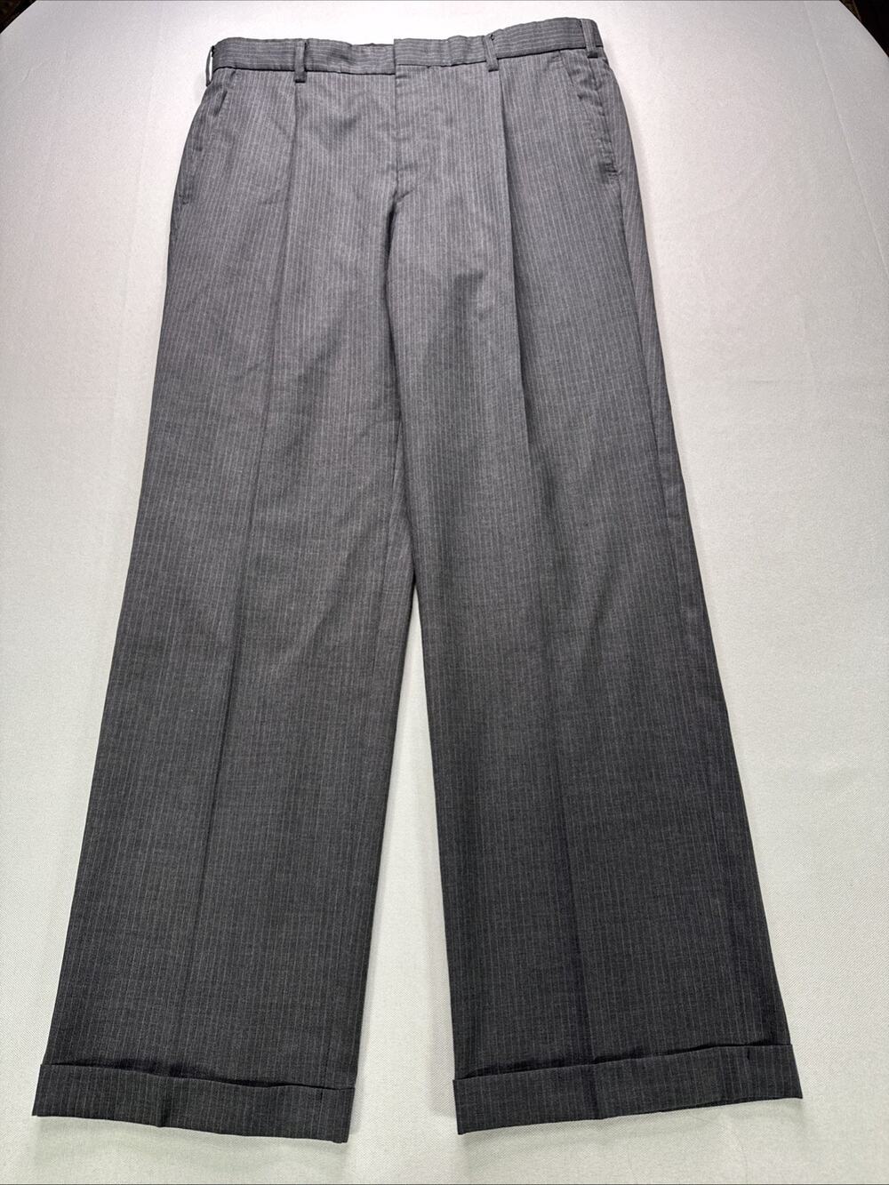 Vintage Mens 32x29 Pure New Wool Pinstripe Pleated Cuffed Dress Pants